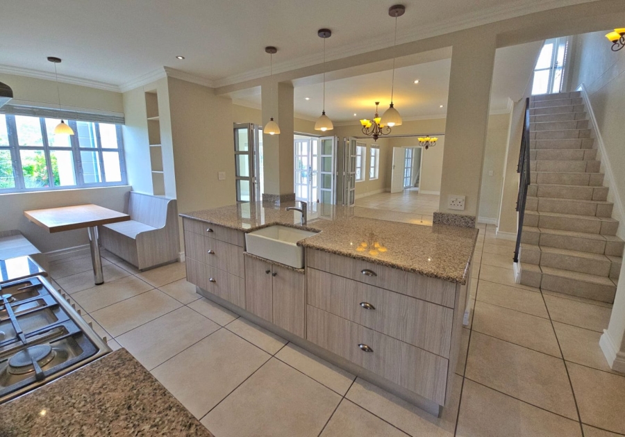 4 Bedroom Property for Sale in Sedgefield Central Western Cape